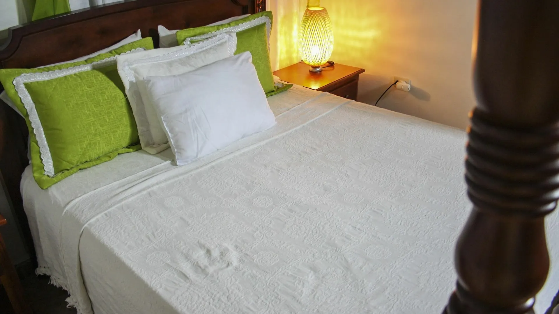 Hotel Sea Breeze Paraiso